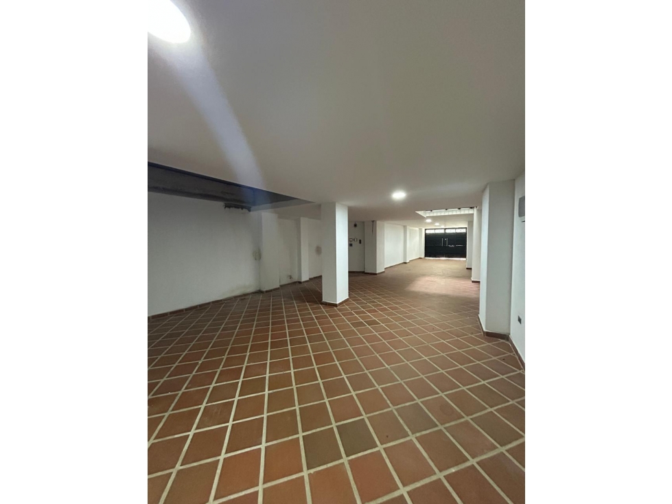 VENTA DE LOCAL CON OFICINA EN ENVIGADO SECTOR LA SEBASTIANA — foto 3