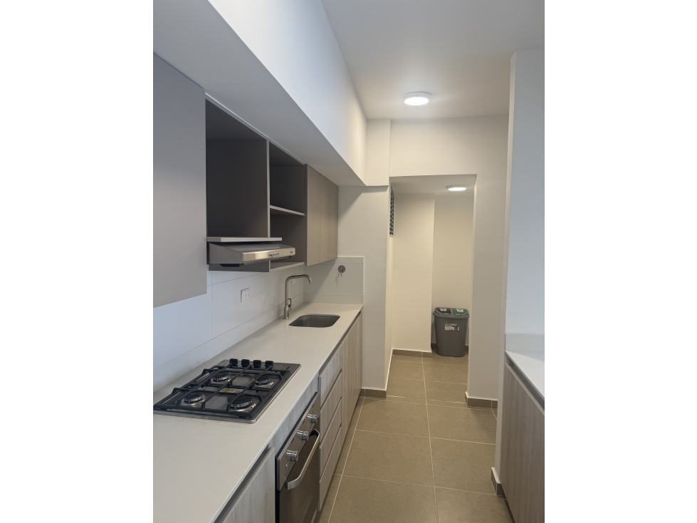 VENTA DE APARTAMENTO EN CUIDAD DEL RIO — foto 3