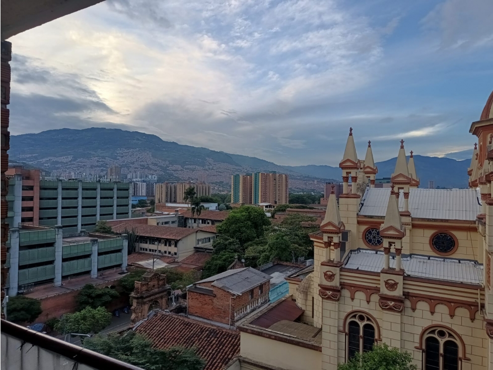 Apartamento en Venta en Medellin cerca de la estacion del metro — foto 2