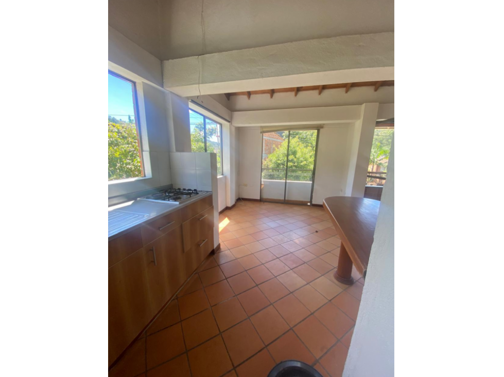 VENTA DE CASA UNIFAMILIAR EN EL RETIRO SECTOR PARQUE — foto 2