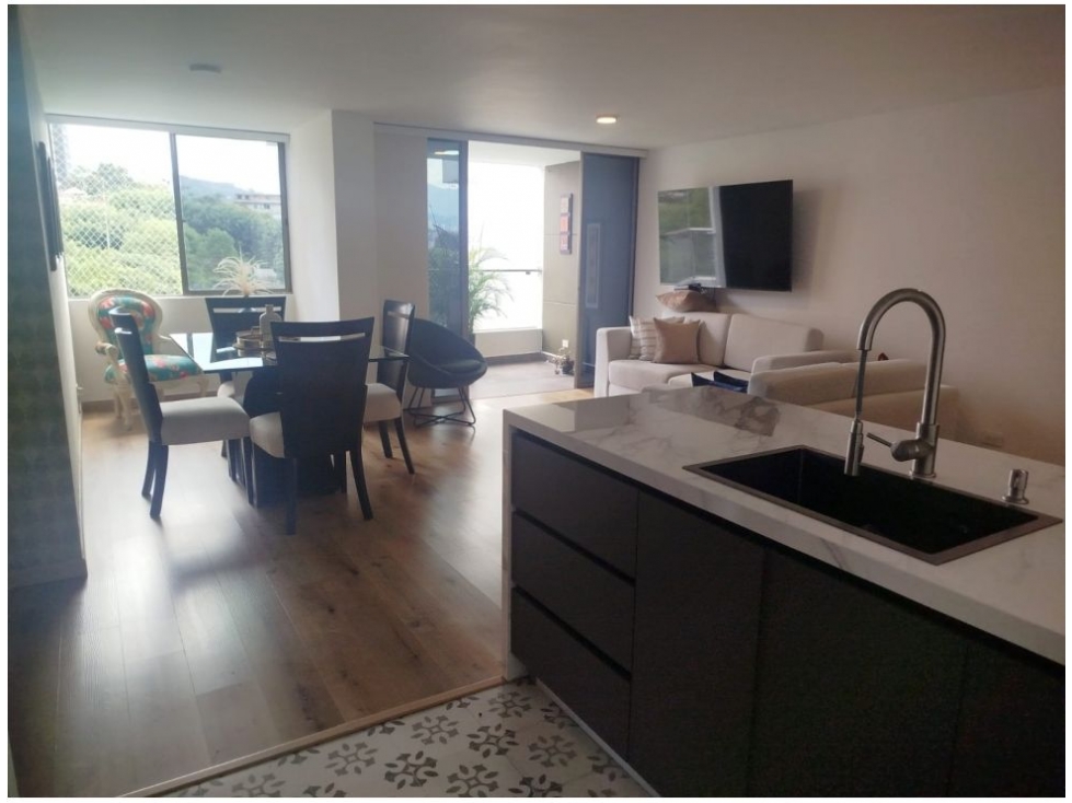 APARTAMENTO REMODELADO EN ENVIGADO- SECTOR EL ESMERALDAL / MM — foto 2