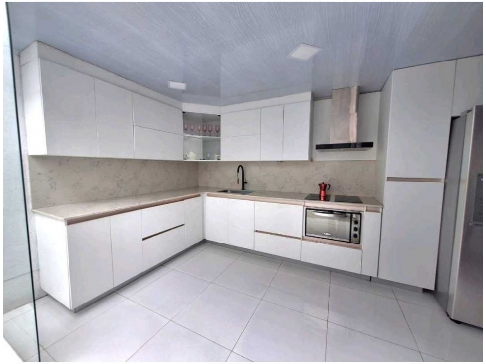 Venta de Casa Unifamiliar en Envigado-Las Antillas