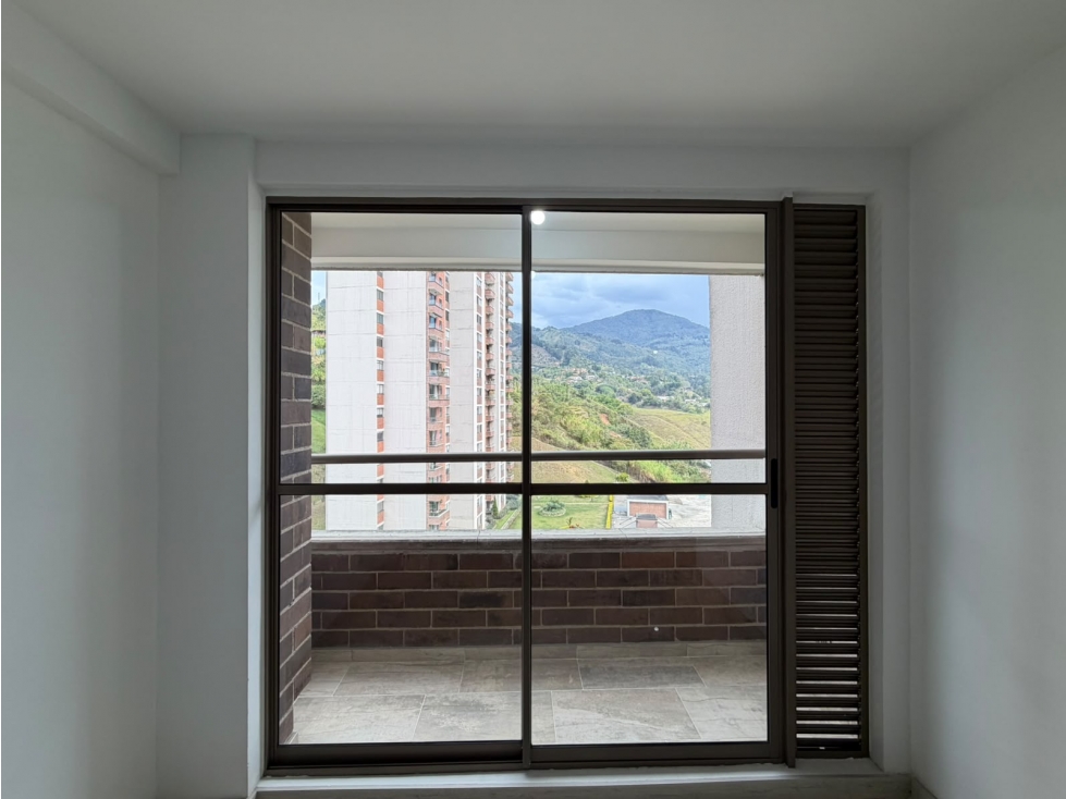 APARTAMENTO PARA LA VENTA EN SABANETA SECTOR LAS LOMITAS — foto 6