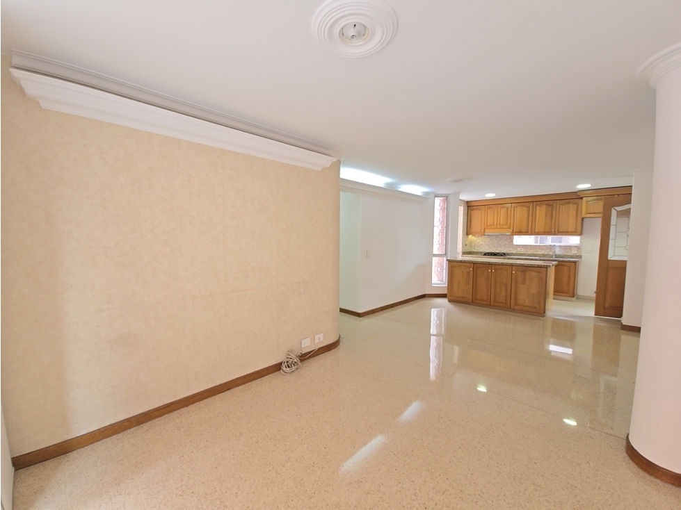 VENTA APARTAMENTO LAURELES , MEDELLIN 100 MTS — foto 4