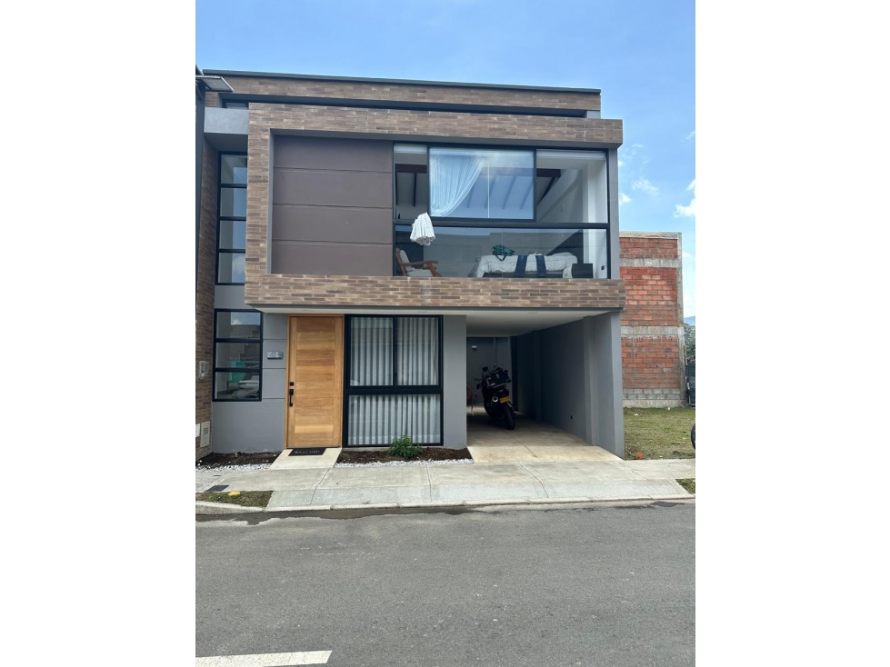 CASA EN VENTA EN LA CEJA - ANTIOQUIA