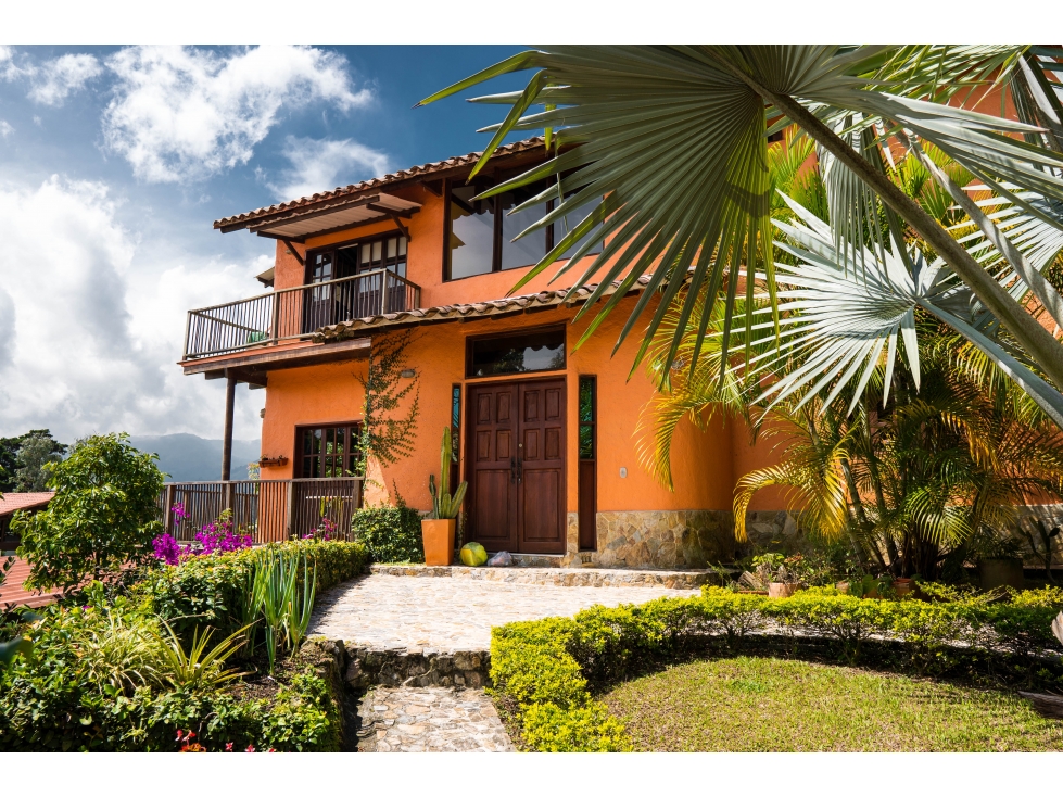 VENTA CASA CAMPESTRE EN LA ESTRELLA EN UNIDAD RESIDENCIAL