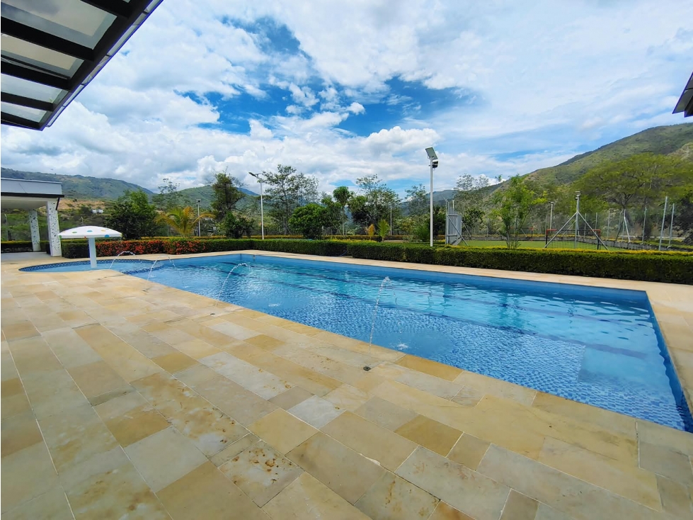 VENTA CASA CAMPESTRE EN SOPETRÁN SECTOR EL GAITERO — foto 3