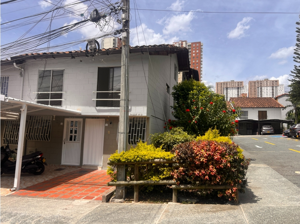 VENTA CASA EN BELLO, LA FLORIDA