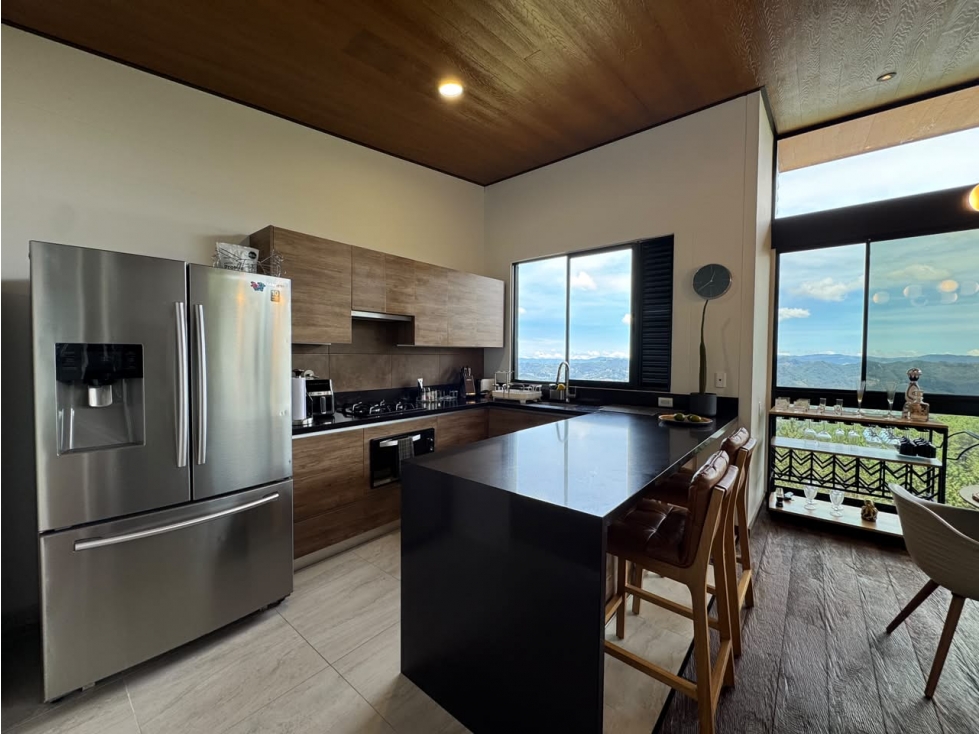 Venta de Exclusivo apartamento en el Retiro 114 mts — foto 6