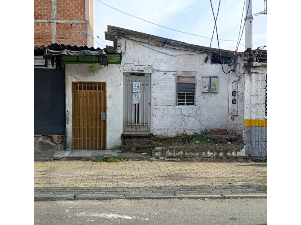 VENTA DE CASA LOTE PARA CONSTRUIR EN SABANETA SECTOR AV. LAS VEGAS — foto 2