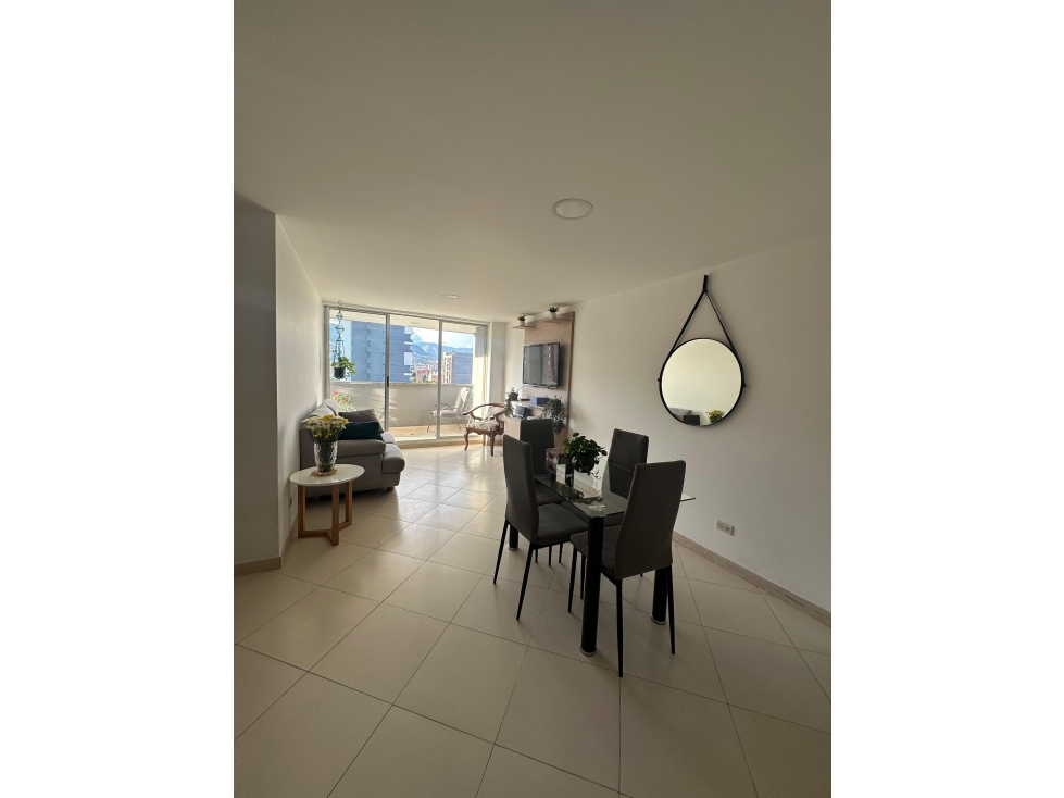 Laureles Apartamento en venta.Cerca Éxito laureles — foto 2