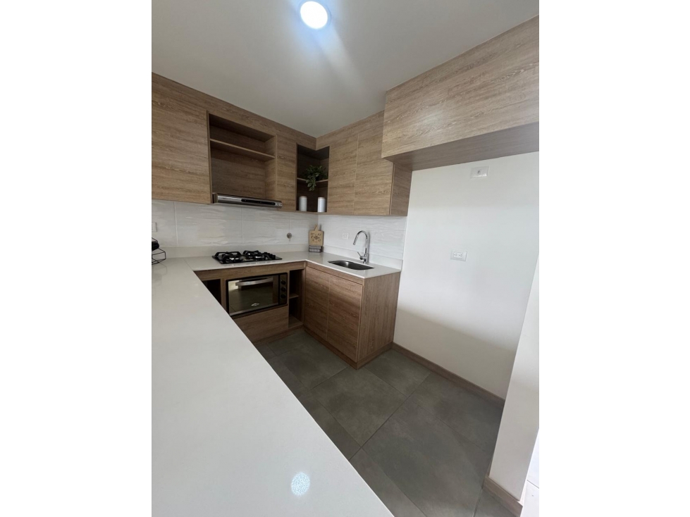 VENTA CESIÓN DERECHOS APARTAESTUDIO POBLADO SECTOR CIUDAD DEL RIO — foto 3