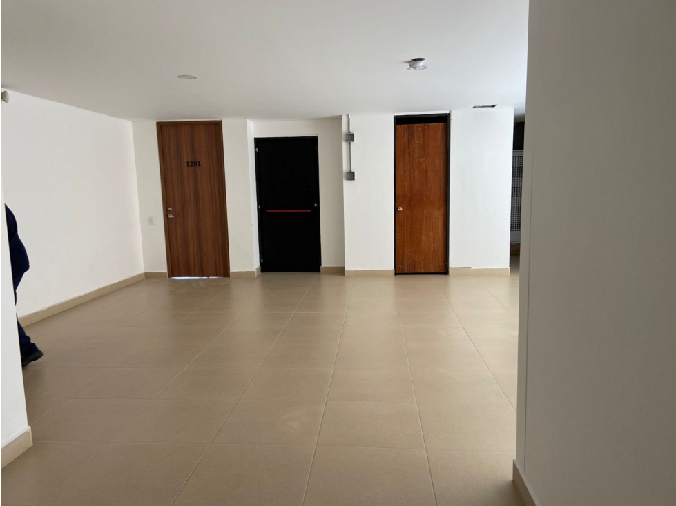 APARTAMENTO SAN ANTONIO DE PEREIRA PISO 12 - EXCELENTE VISTA — foto 4