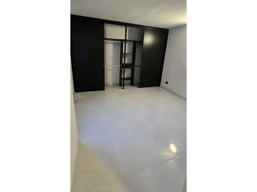 APARTAMENTO DE 84m2 EN VENTA EN LA LOMA DE LOS BERNAL - MEDELLIN — foto 5