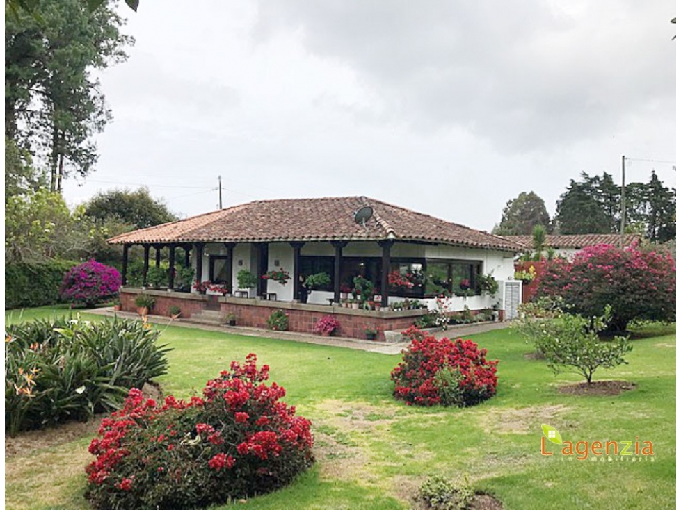 Venta casafinca Alto de Las Palmas. Sector La Acuarela — foto 2