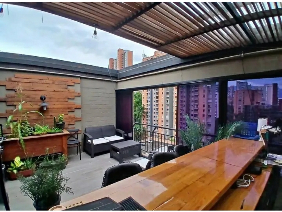 APARTAMENTO EN VENTA EN POBLADO - MEDELLIN