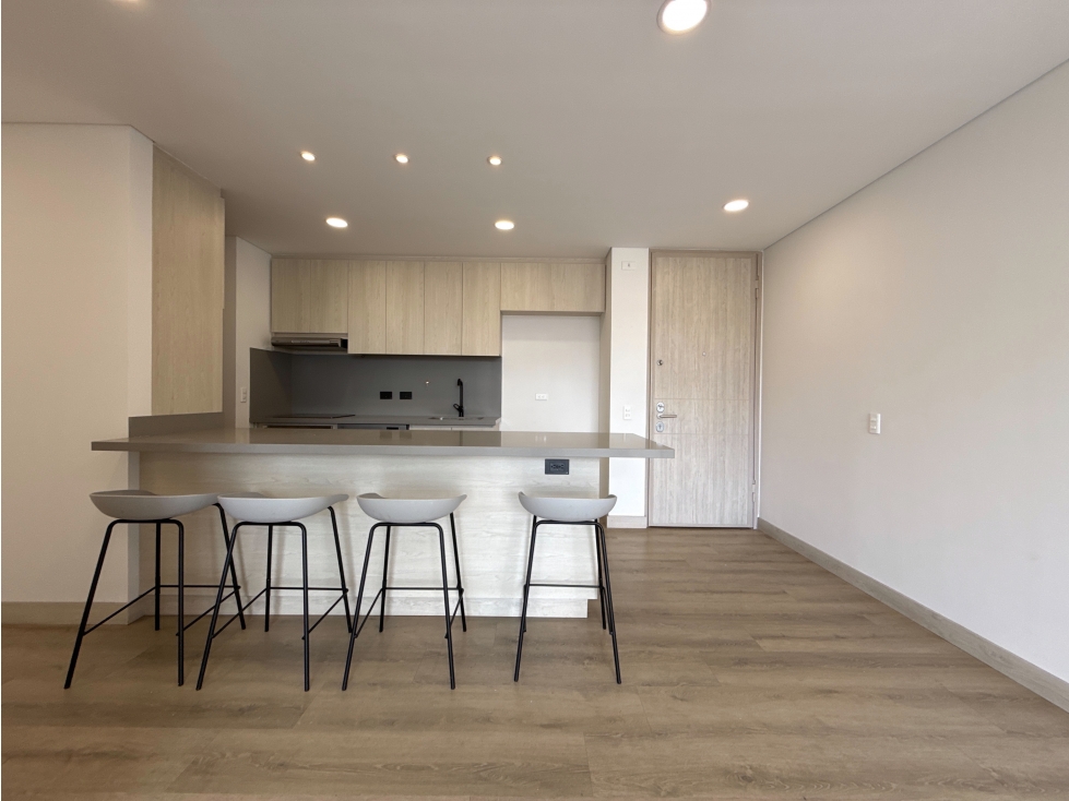 VENTA APARTAMENTO LOMA DE LAS BRUJAS | PISO ALTO — foto 5