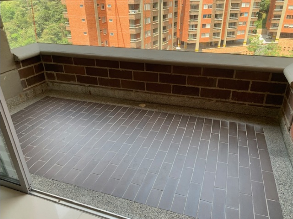 Venta apartamento Envigado Camino verde parte baja — foto 2
