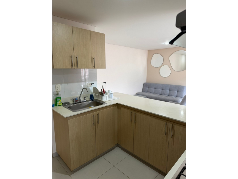 EN VENTA HERMOSO APARTAMENTO EN SABANETA, SAN JOSE PARTE BAJA — foto 3