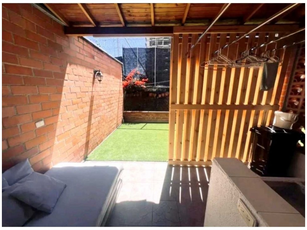 VENDO CASA UNIFAMILIAR PARA REFORMA LA ESTRELLA-SURAMÉRICA — foto 2