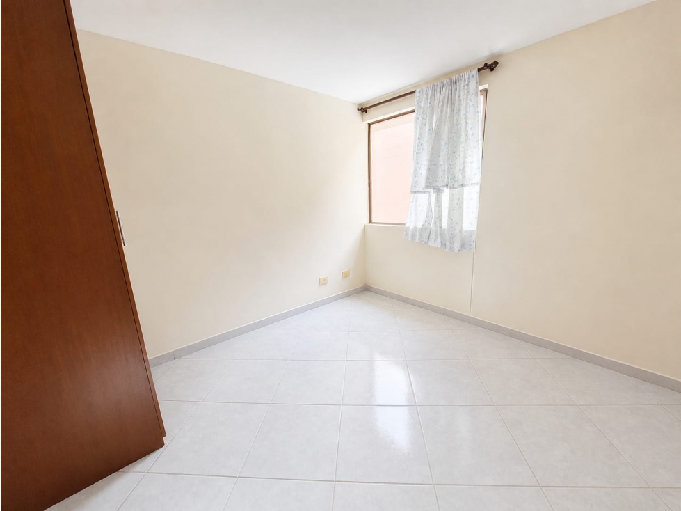 VENDO APARTAMENTO EN SABANETA, SECTOR ASDESILLAS — foto 4