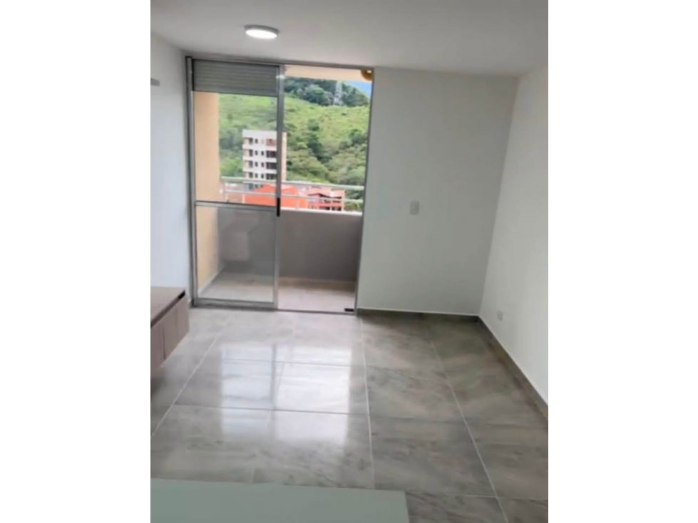 Venta de apartamento en Sabaneta-Cañaveralejo — foto 2