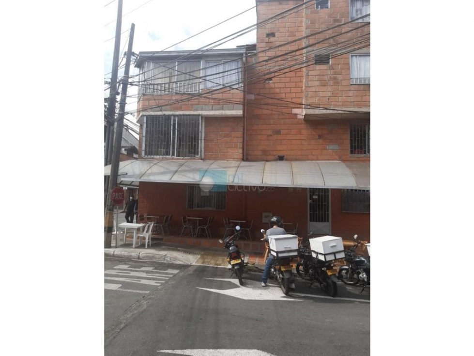 VENTA EDIFICIO CON LOCAL ESQUINERO EN PRADOS DE SABANETA - 2