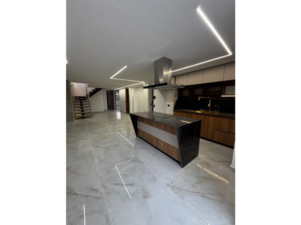 PENTHOUSE PARA ESTRENAR EN LAURELES