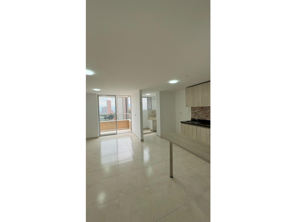 Venta de Apartamento 81m2 con parqueadero en Urbanización, Sabaneta — foto 5