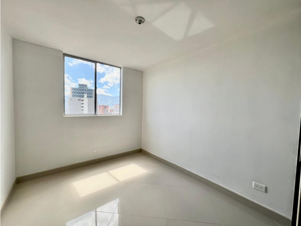Venta Apartamento en Sabaneta parte plana — foto 2