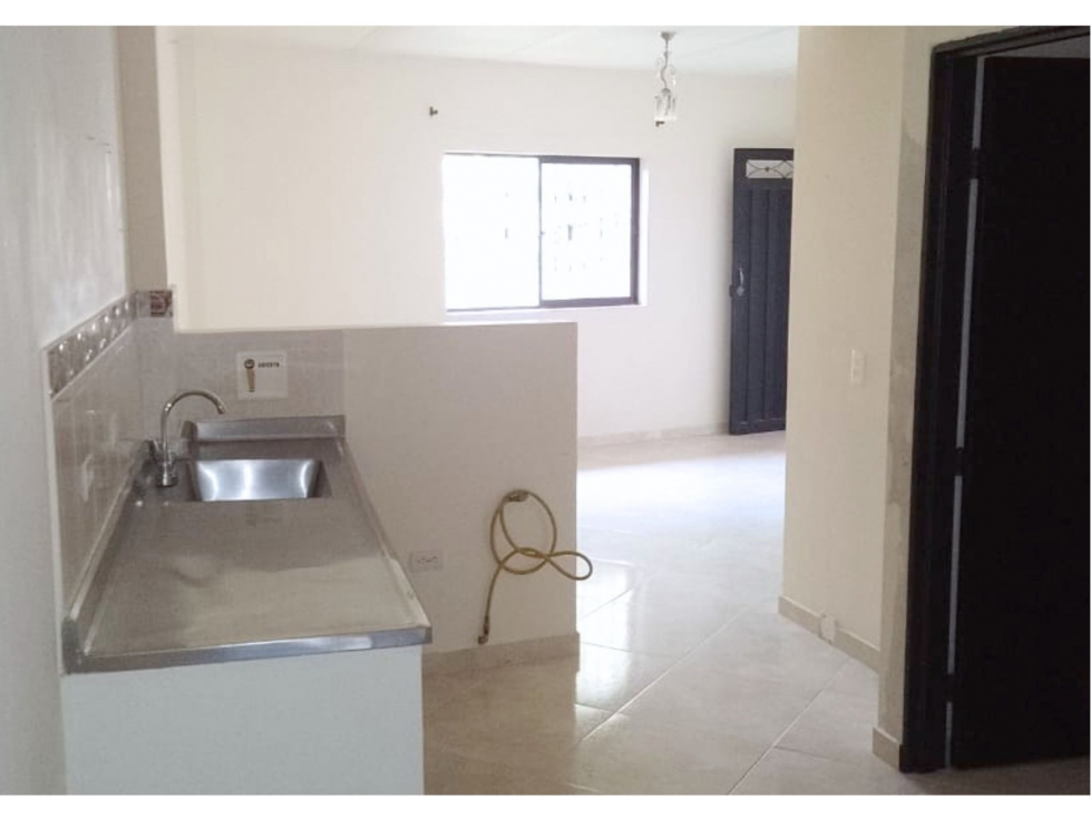 Oportunidad de inversión, apartamento Barrio San Diego, no paga admon. — foto 2