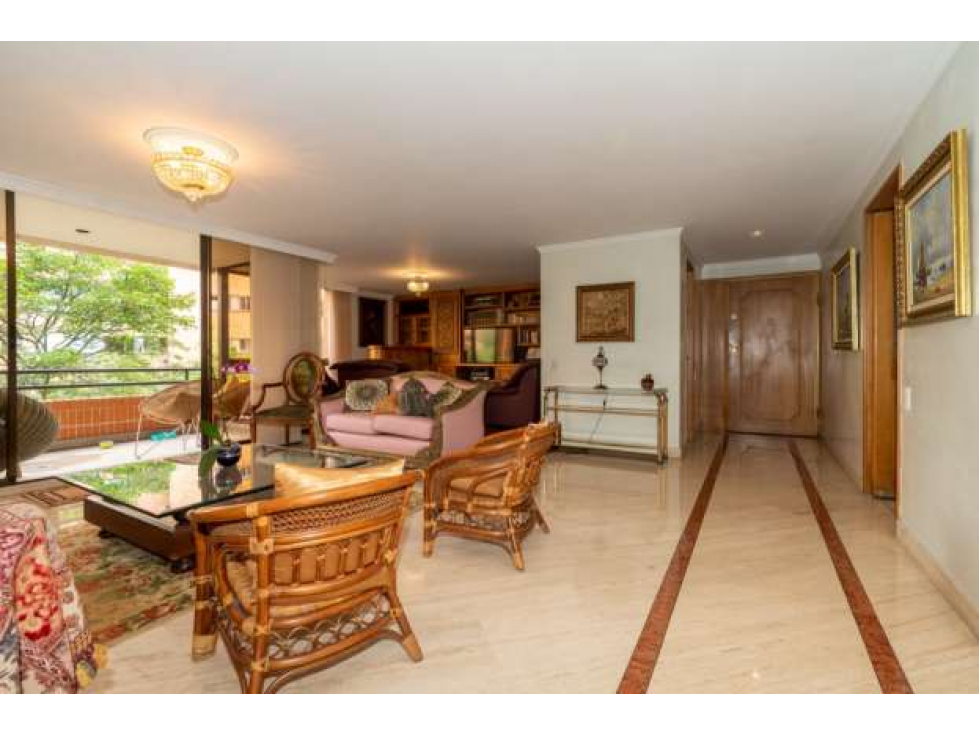 Venta - Amplio apartamento en La Tomatera. — foto 2
