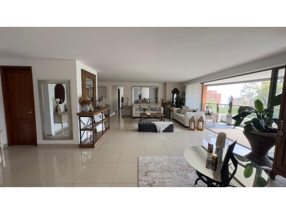 VENTA DE APARTAMENTO EN EL POBLADO SECTOR SUPERIOR — foto 2