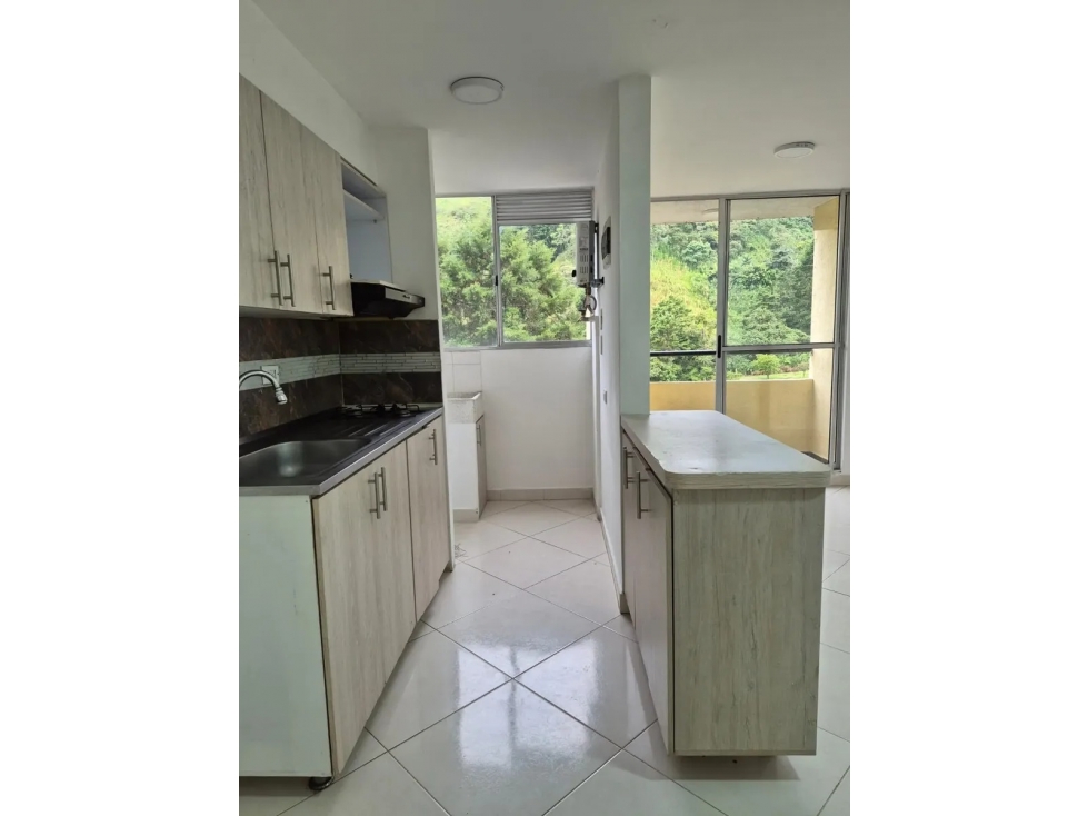 Venta de Apartamento en La estrella-Casa jardín