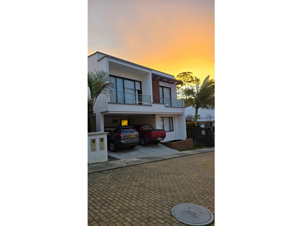 VENTA DE CASA CAMPESTRE EN UNIDAD CERRADA SEMIURBANA EL RETIRO — foto 6
