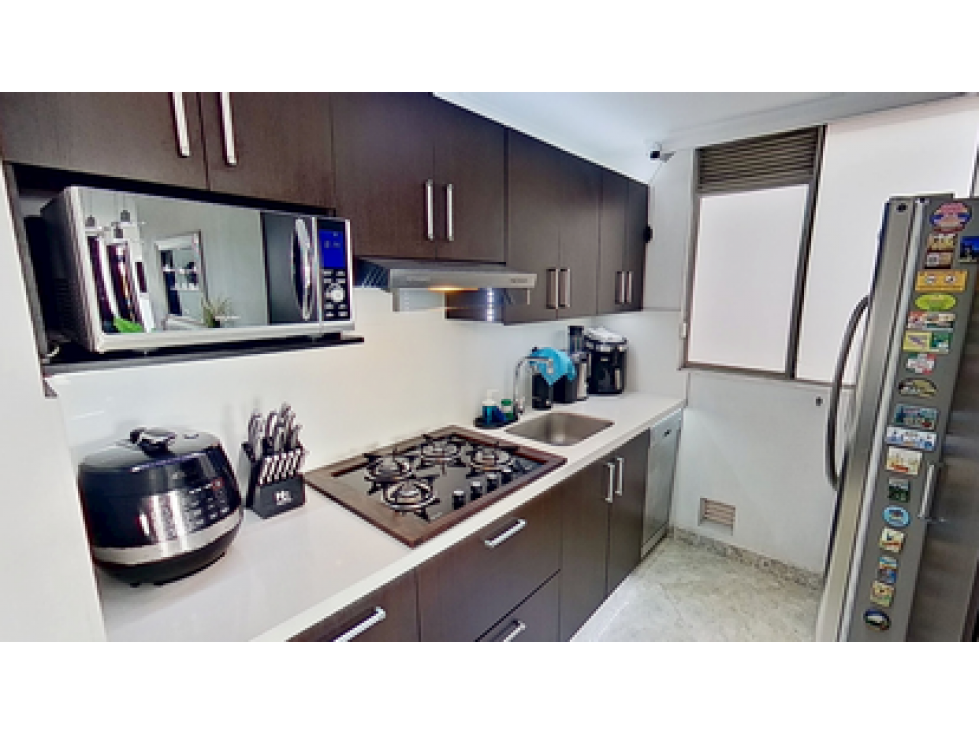 APARTAMENTO EN VENTA EN LOMA DE LOS BERNAL — foto 3