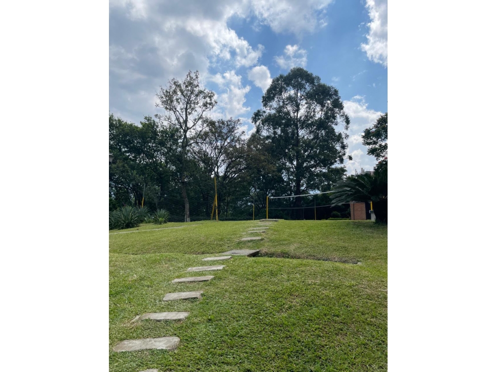Se vende apartamento en Urbanización Santa María del Campo Itagüí. — foto 3