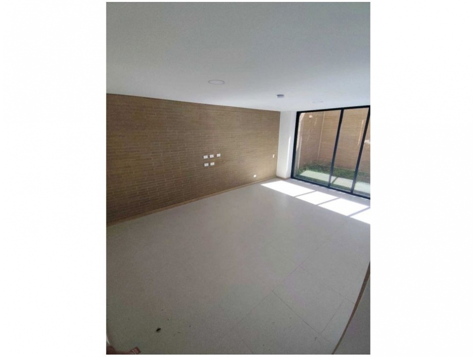 CASA ESQUINERA EN SAN ANTONIO DE PEREIRA, ALTA VALORIZACIÓN / DF — foto 3