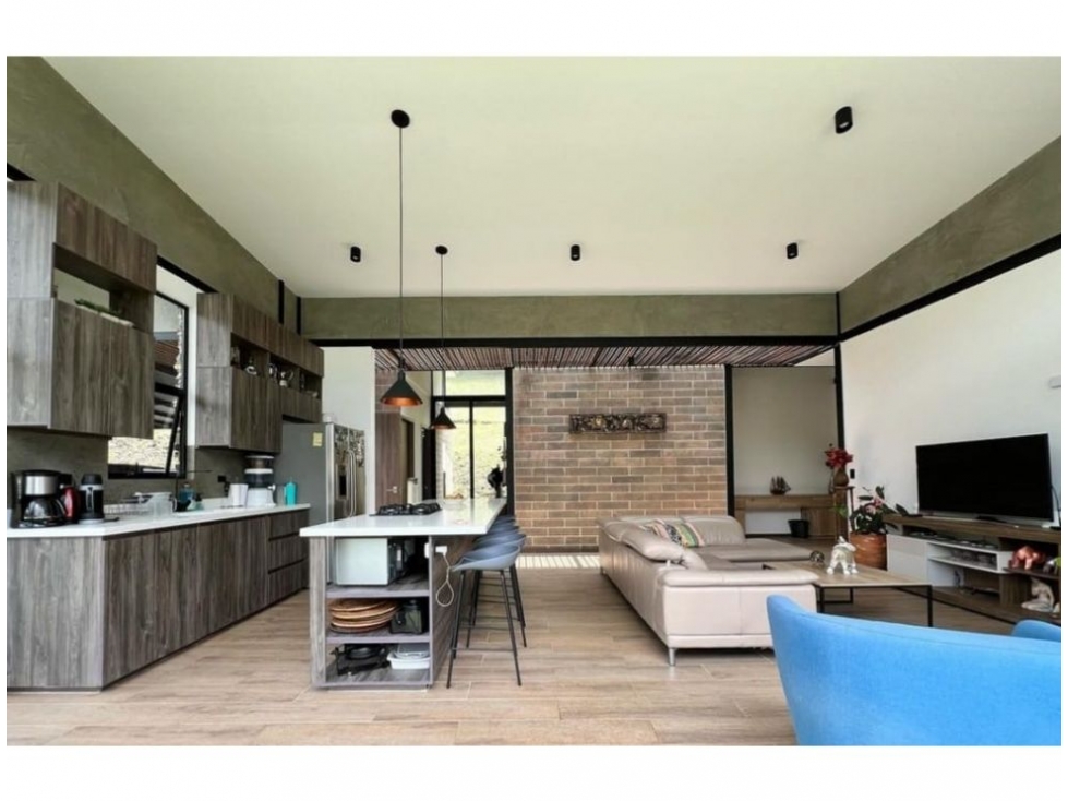 CASA FINCA INDEPENDIENTE EN EL RETIRO CON BOSQUE NATIVO / DF — foto 6