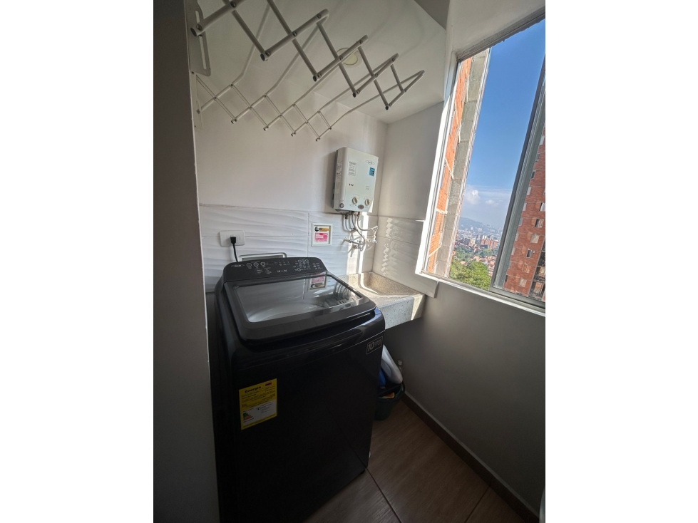VENTA DE APARTAMENTO EN ENVIGADO UNIDAD PALMERAS 3 — foto 3