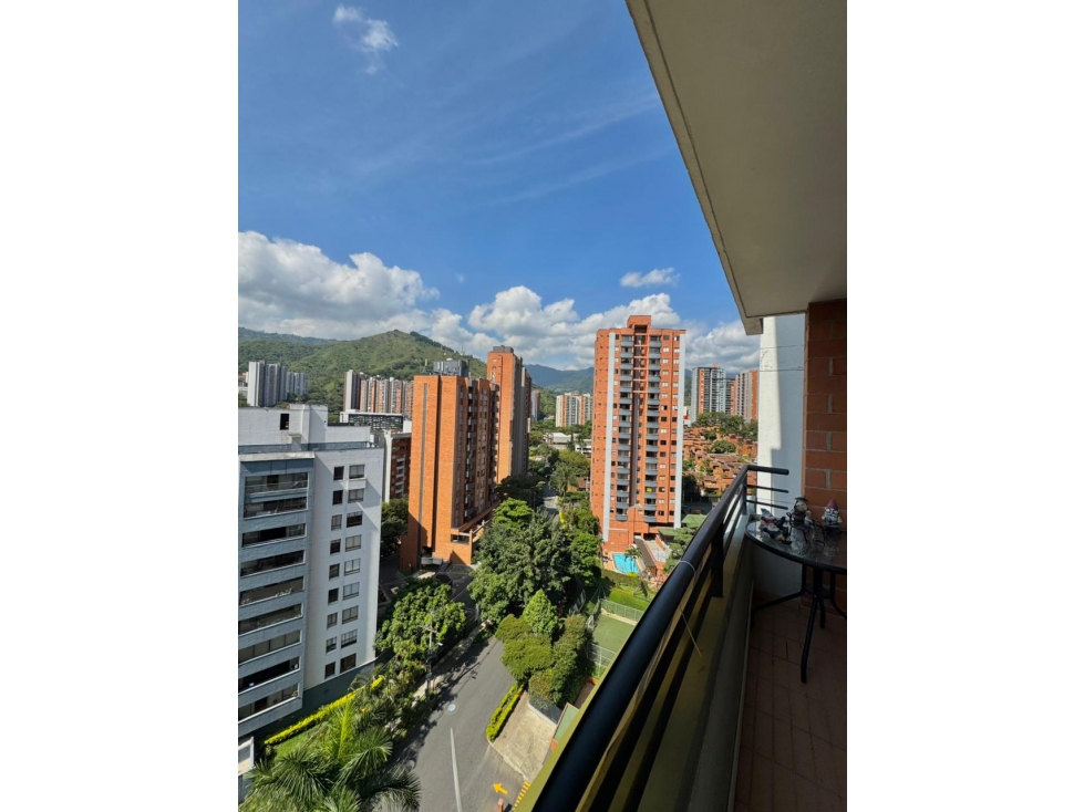 Vendo apartamento en Belén, sector Loma de los Bernal — foto 2