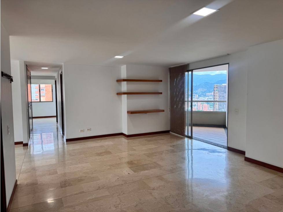 VENTA APARTAMENTO POBLADO SECTOR BALSOS — foto 2