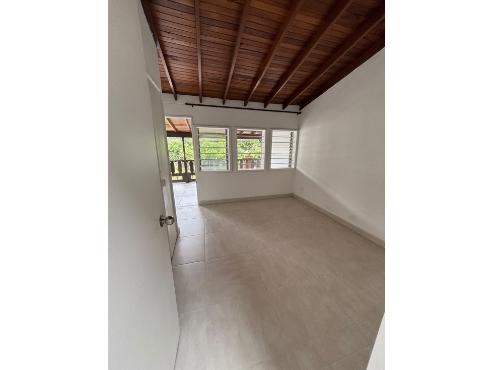 Venta de Casa unifamiliar con Apartamento en Belen la palma — foto 3