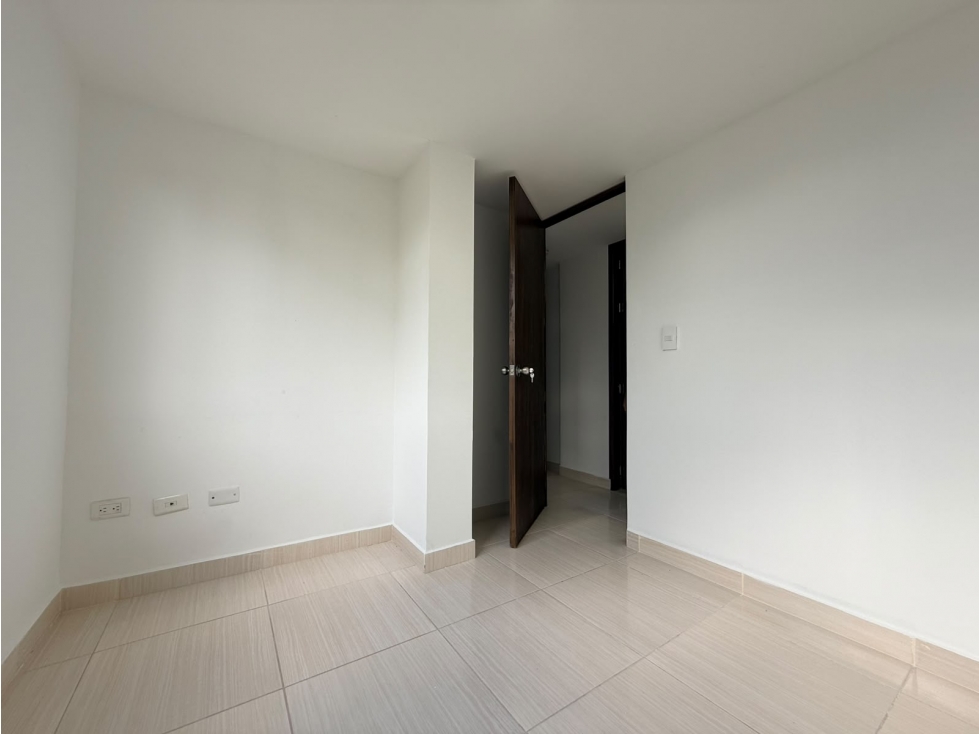 APARTAMENTO EN VENTA EN SABANETA SECTOR LAS LOMITAS — foto 6