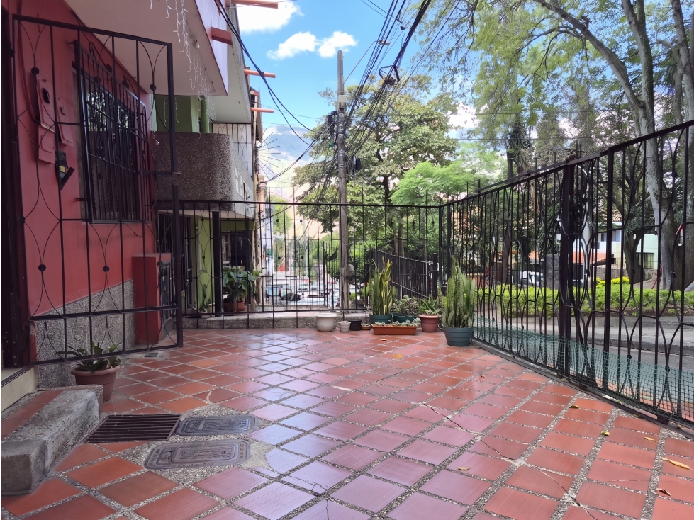 VENDO CASA 1ER PISO EN TEJELO | 113.87 m² + SÓTANO 45 m²+PARQUEADERO — foto 2