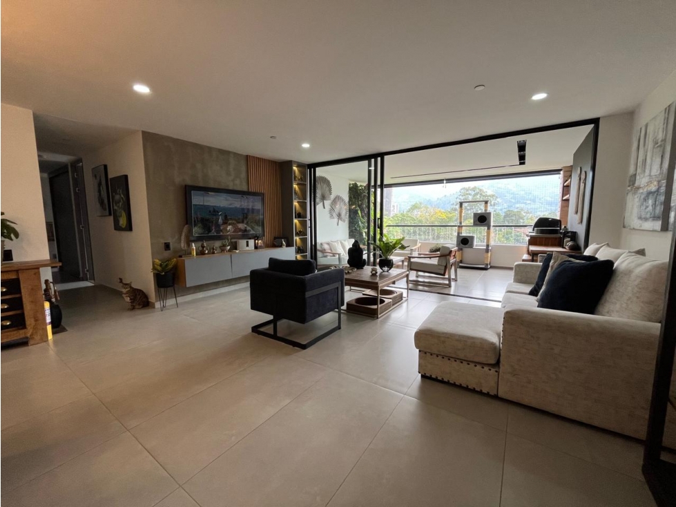 Apartamento en venta Envigado sector Las Brujas — foto 2
