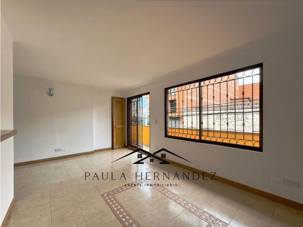 APARTAMENTO EN ARRIENDO PARQUE PRINCIPAL DE ENVIGADO — foto 2