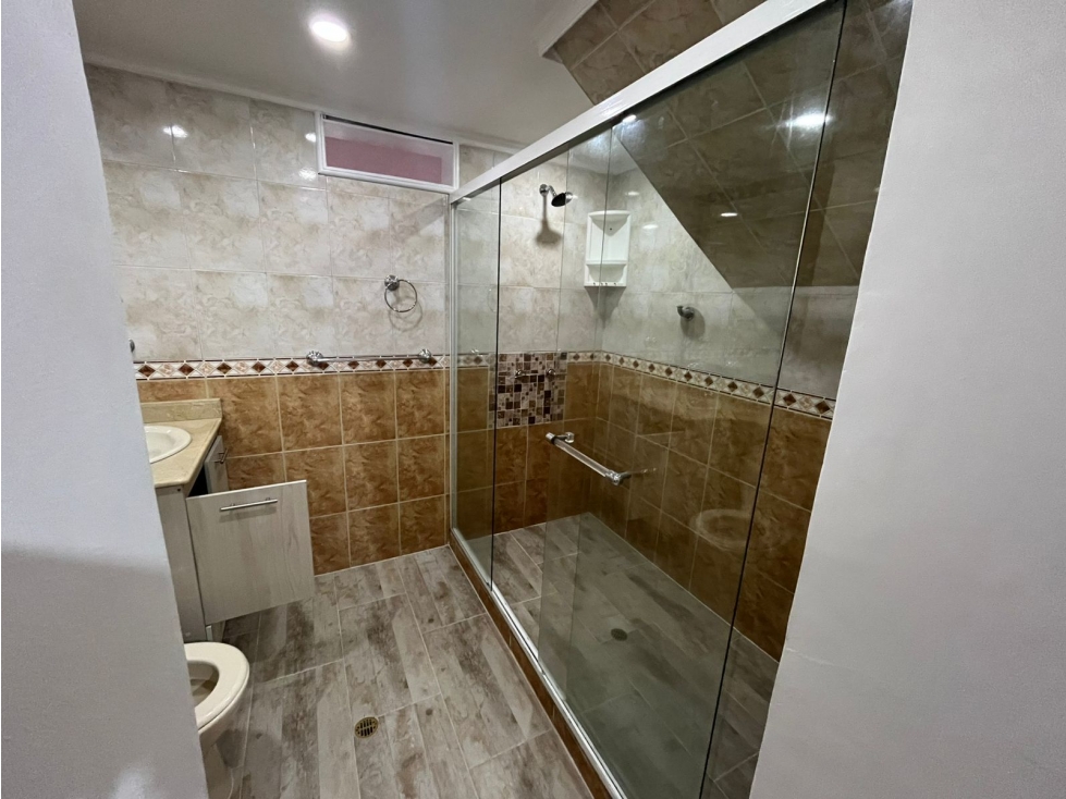 VENDO APARTAMENTO 1ER PISO EN LA AMÉRICA - MEDELLÍN | 93 m² SIN ADMIN — foto 6
