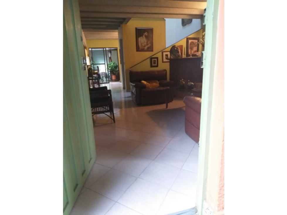 VENDO CASA LOTE UNIFAMILIAR EN CABAÑAS PARTE BAJA | 255 m² CONSTRUIDOS — foto 6