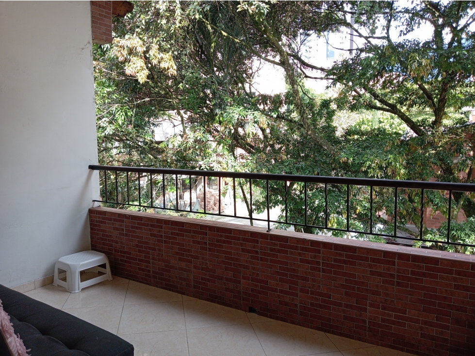 VENTA DE CASA DE 120M2 EN PISO 3 EN SABANETA - SECTOR FIDELENA — foto 3